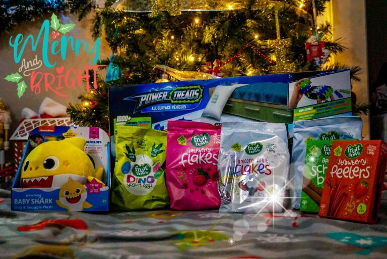 Day 4 #12DaysOfConstantChristmas Win a toy and fruit snack bundle